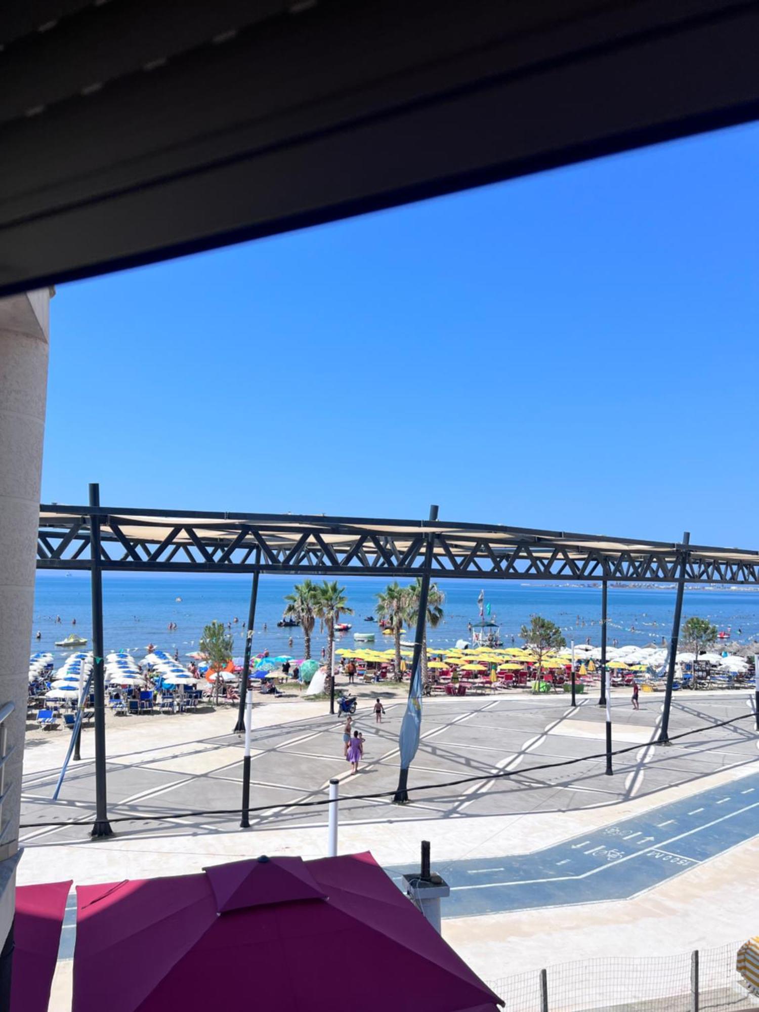 Panoramic And Comfy Sea View Apartments,
